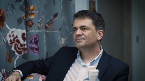 Arcfiatalítás és arcformázás természetesen - interjú Dr. Szabó Szilárddal