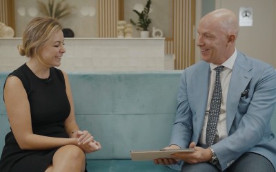 Kombinált, hibrid fogszabályozás - interjú Dr. Csiki Péterrel