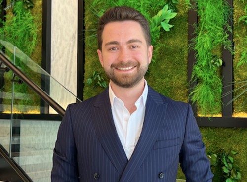 Dr. Burak Tuncer