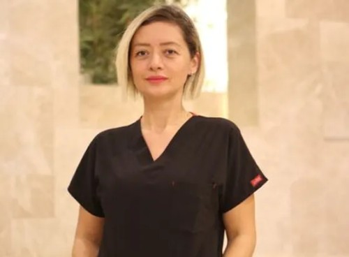 Dr. Islay Ayar