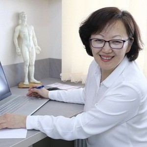 dr. Davaadorj Selenge