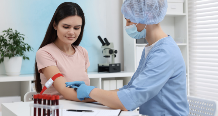 Laborvizsgálati kisokos: mikor elég a rutin, és mikor kell speciális diagnosztika?