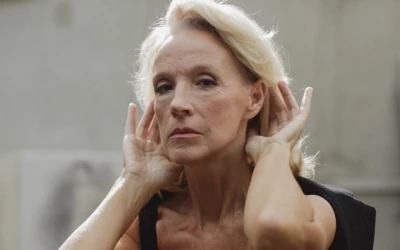 Segítek megtalálni a legjobb kezelést megereszkedett, megnyúlt bőrödnek