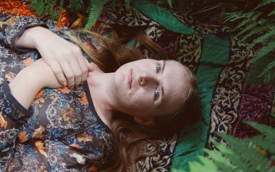 Nincs lehetetlen! Megoldás az aknék okozta egyenetlen bőrfelületre és hegekre