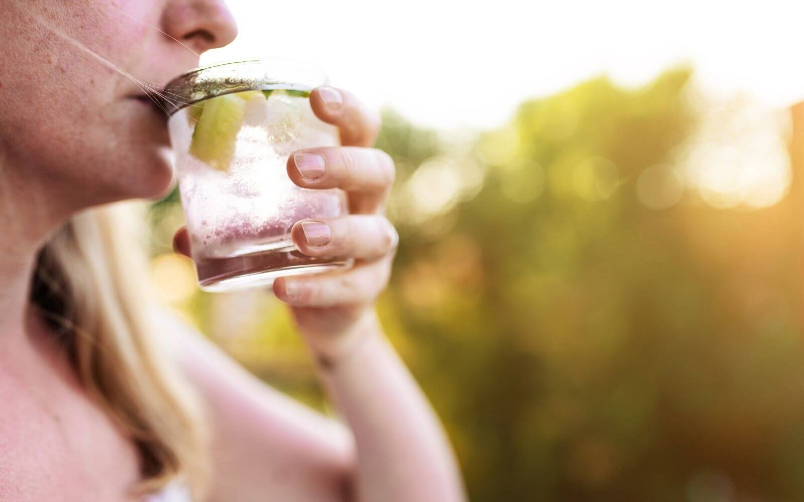 Iszol Te rendesen? - minden a megfelelő vízfogyasztásról a víz világnapján