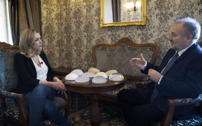 Mellimplantátumok szövődményei és korrekciói - interjú Dr. Kelemen Ottóval