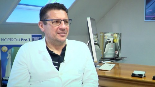 Dr. Pap Péterrel, Judy plasztikai sebészével beszélgettünk