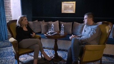 Tökéletes eredmény mellimplantátummal - interjú Dr. Kazay Szilárd Zsolttal